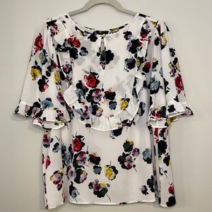 ANN TAYLOR floral blouse with flutter short sleeves